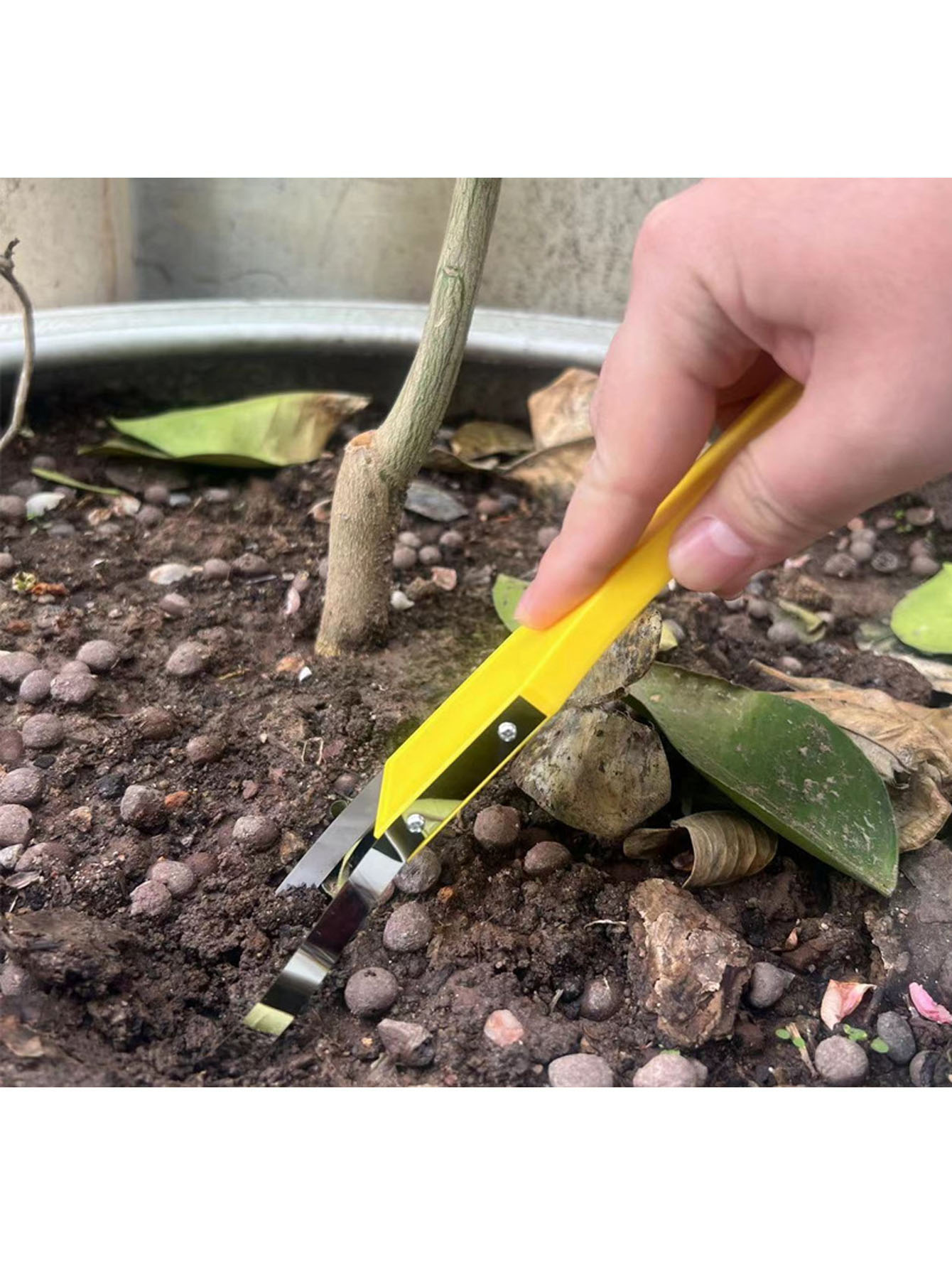 أداة يدوية متينة من البلاستيك  - مراجعة Weed Puller وسعره