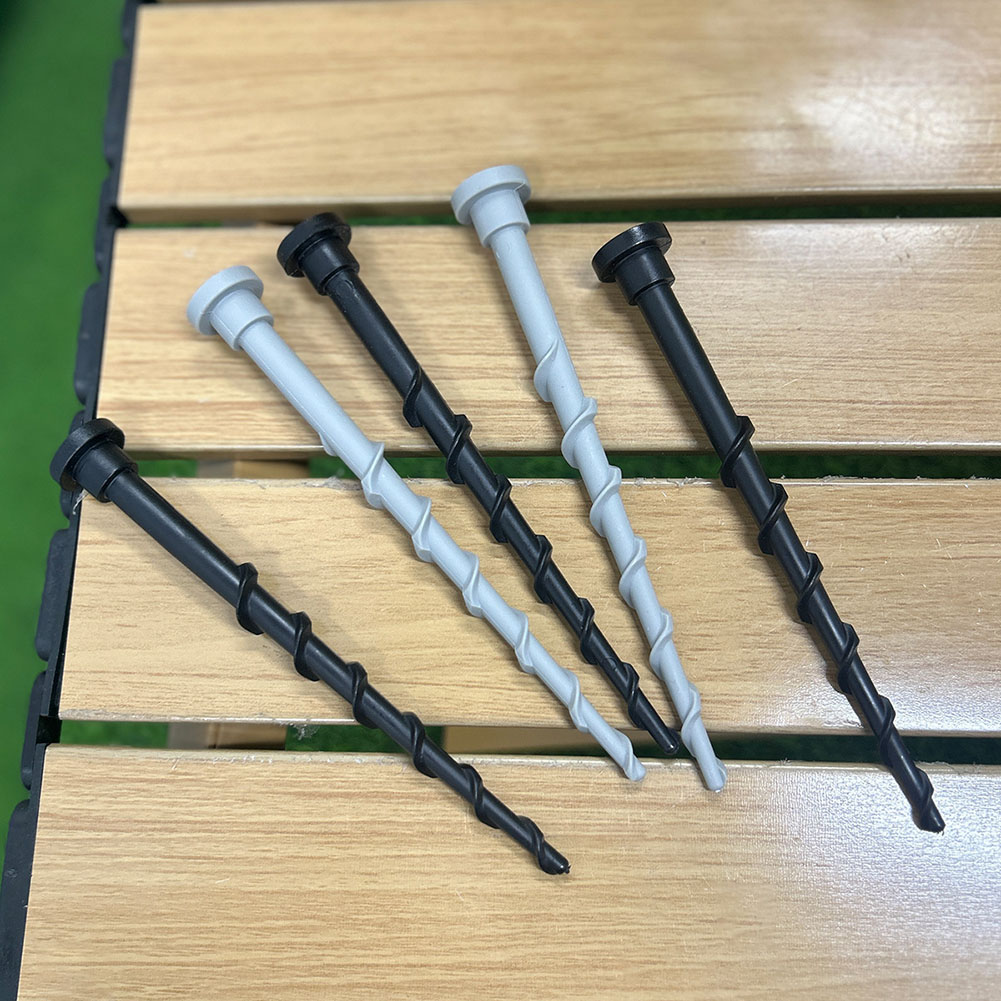12 قطعة من مسامير التثبيت الأر - مراجعة Gardening Tools Screwfix وسعره